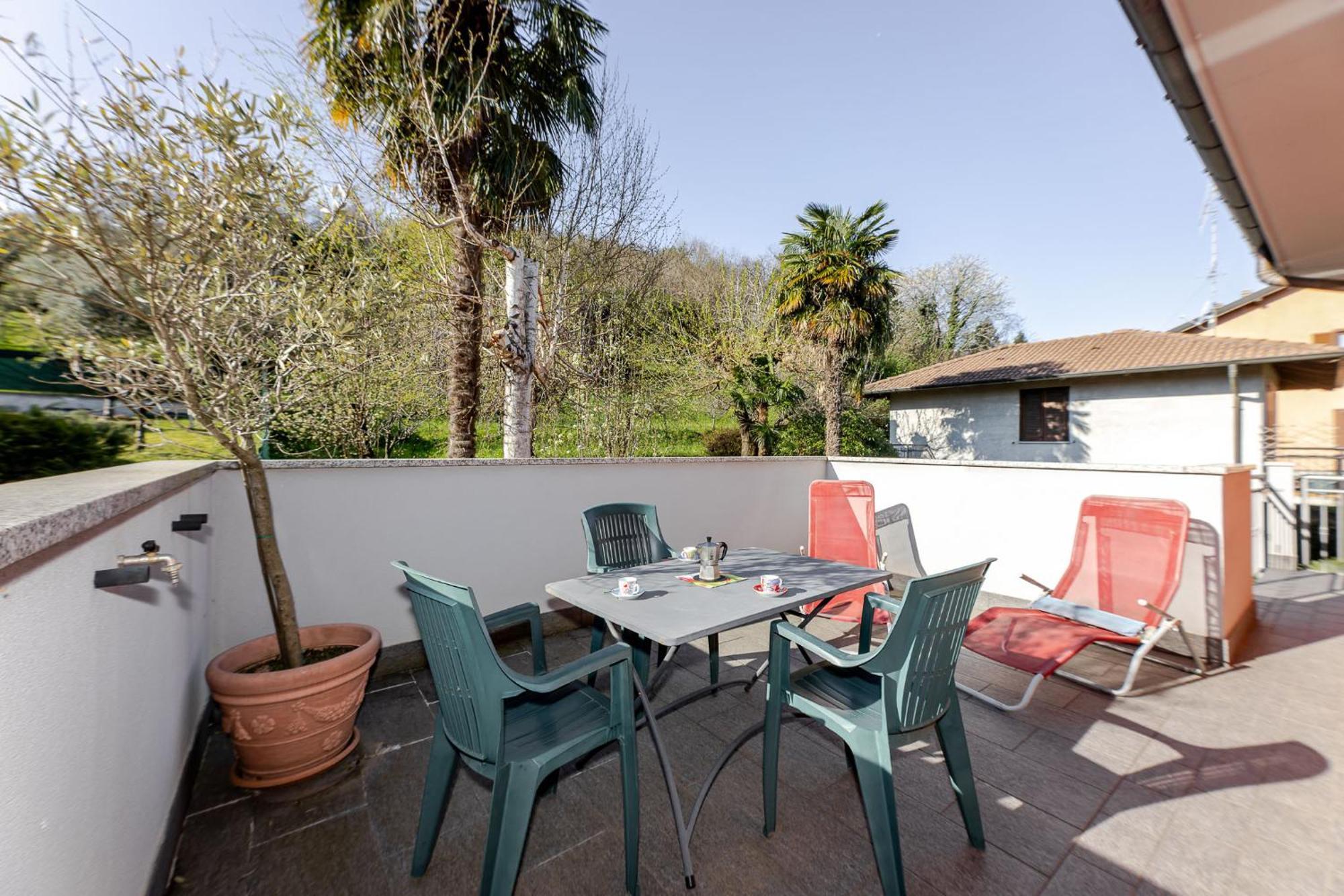 Casa Elena - Bella Vista Lago Germignaga Bagian luar foto